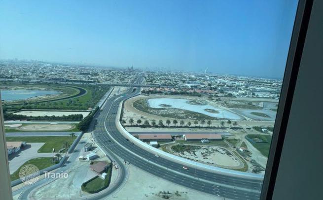 Apartment with Balcony in Churchill Tower, Business Bay, Dubai, photo 5