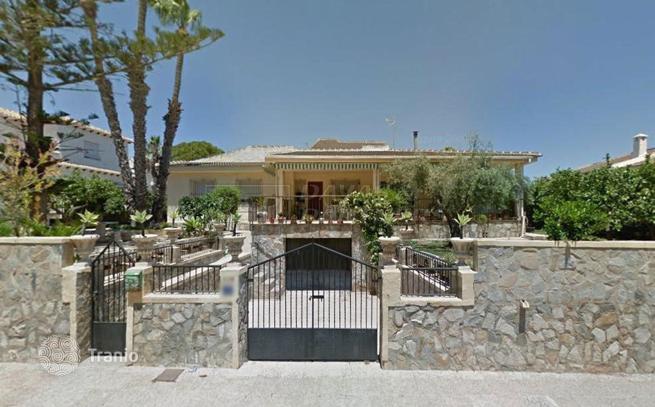 4-Bedroom Villa in Denia, Spain, photo 5