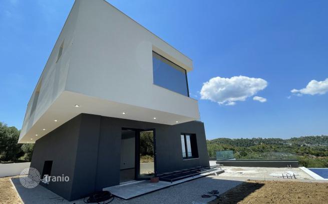 4-Bedroom Villa with Private Pool in Polychrono, Kassandra, photo 5