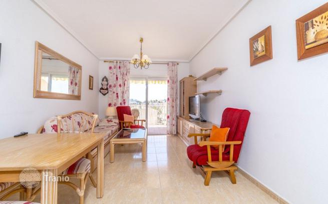 2-Bedroom Apartment with Sea View in Cabo Roig, photo 2