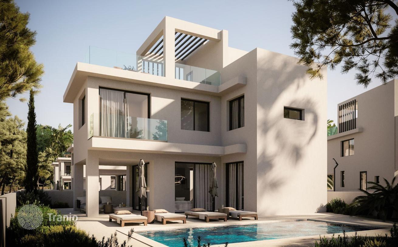 Luxury Villa with Roof Garden and Sea View in Pernera, Famagusta