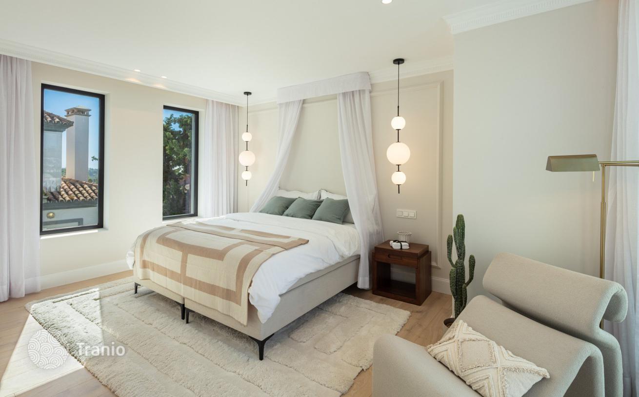 Villa with Private Pool and Garden in Nueva Andalucia, Marbella, photo 4