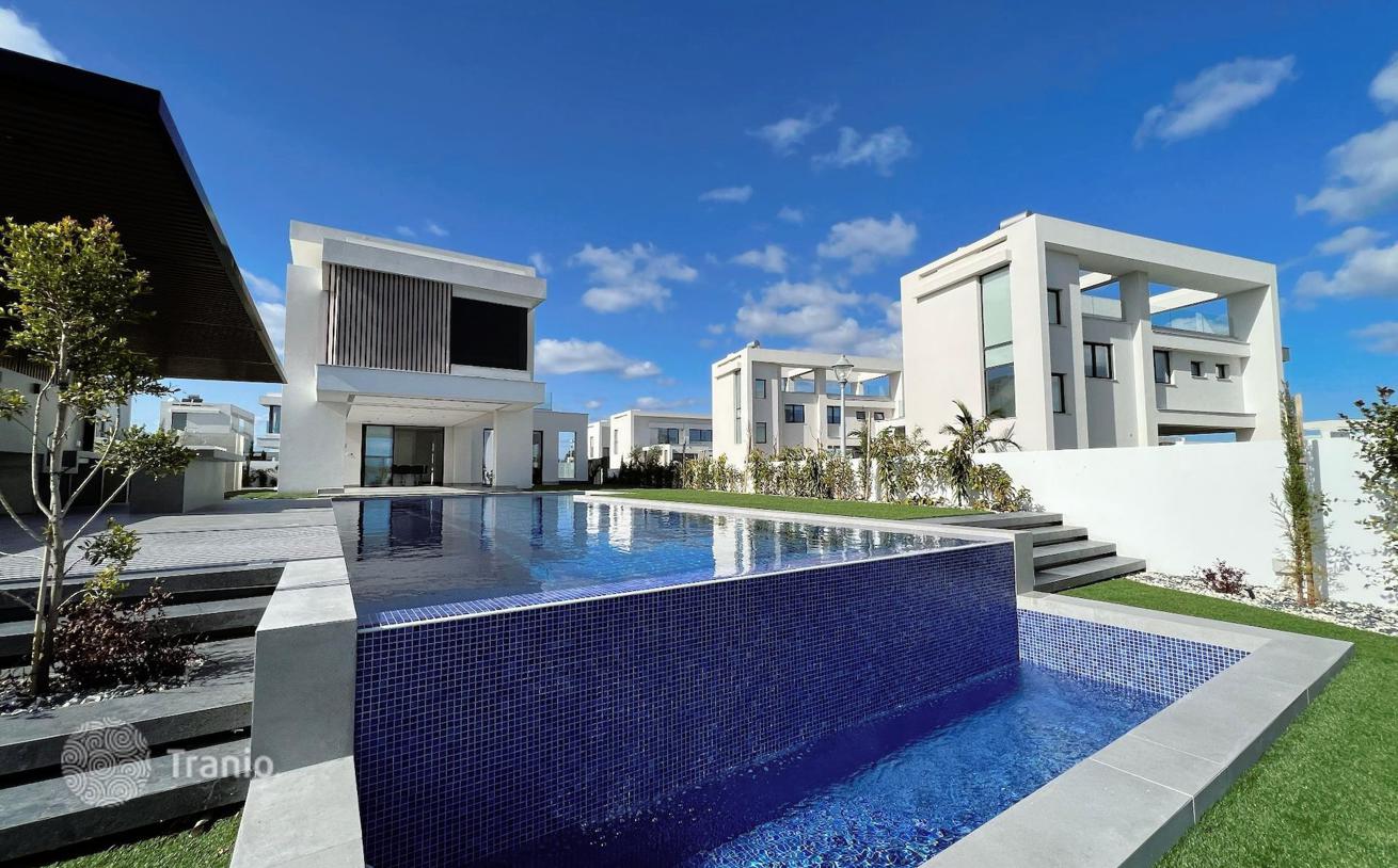 3-Bedroom Villa with Private Pool in Protaras, Famagusta, Cyprus, photo 4