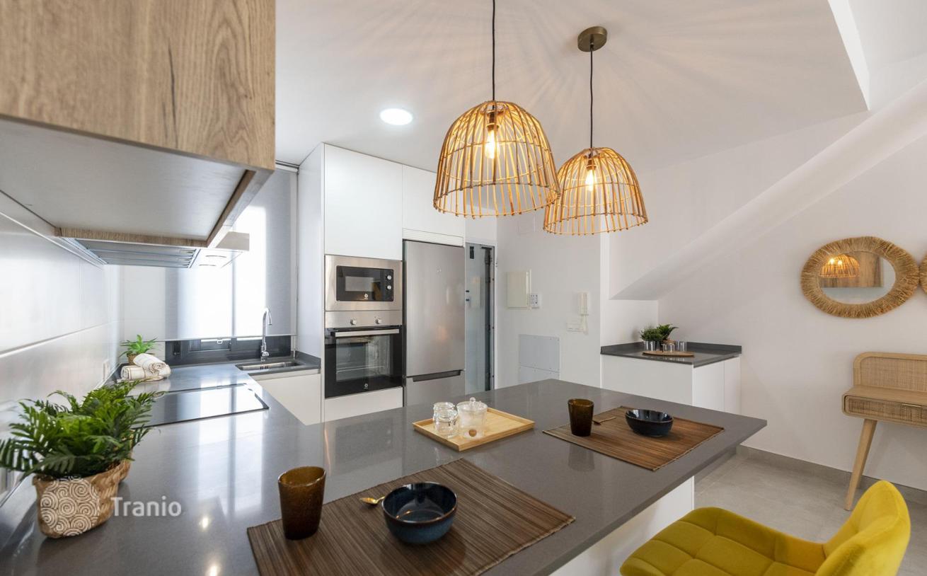 2-Bedroom House in Denia, Spain, photo 3