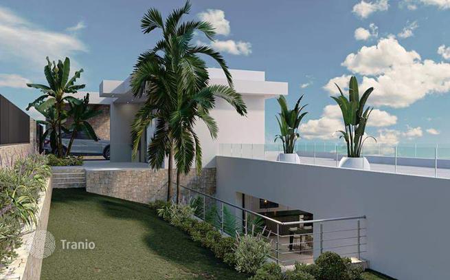 3-Level 4-Bedroom Villa with Sea View in Calpe, Alicante, photo 4