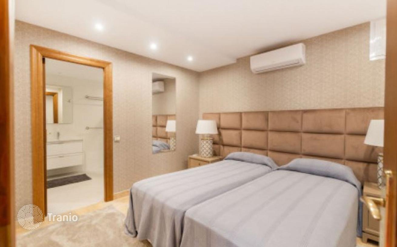 4-Bedroom Villa in Marbella, photo 5