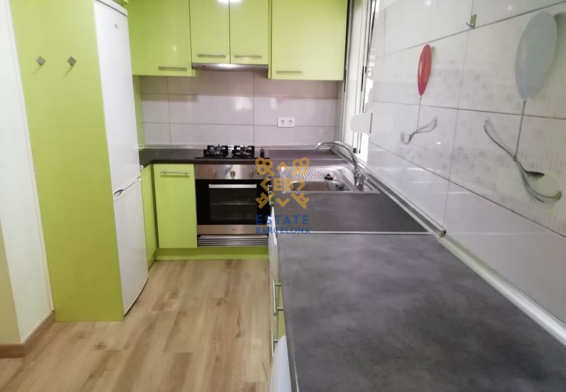 Квартира в Валенсии, Испания, 61 м²