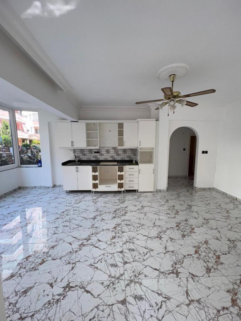 2-Bedroom Apartment in Mahmutlar, Alanya