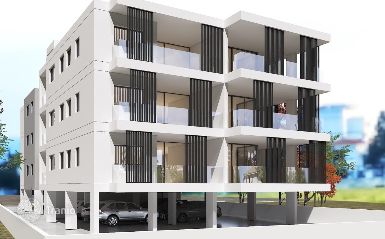 2-Bedroom Apartment with Balcony in Strovolos, Nicosia, photo 2