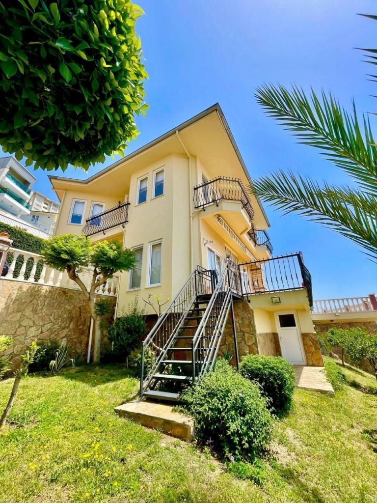 3-Bedroom Apartment in Mahmutlar, Alanya