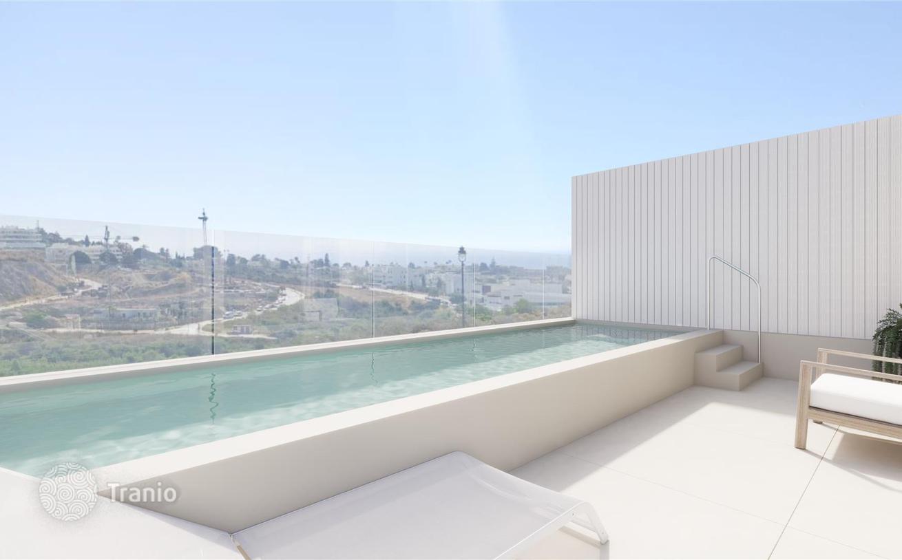 3-Bedroom Villa in Estepona, photo 2