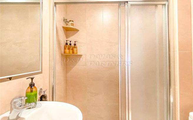 2-Bedroom Apartment in Torrevieja, photo 2