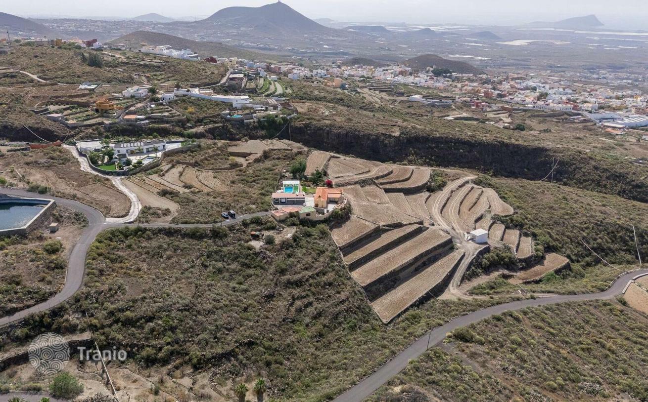3-Bedroom Villa with Sea and Mountain Views in San Miguel, Tenerife, photo 5