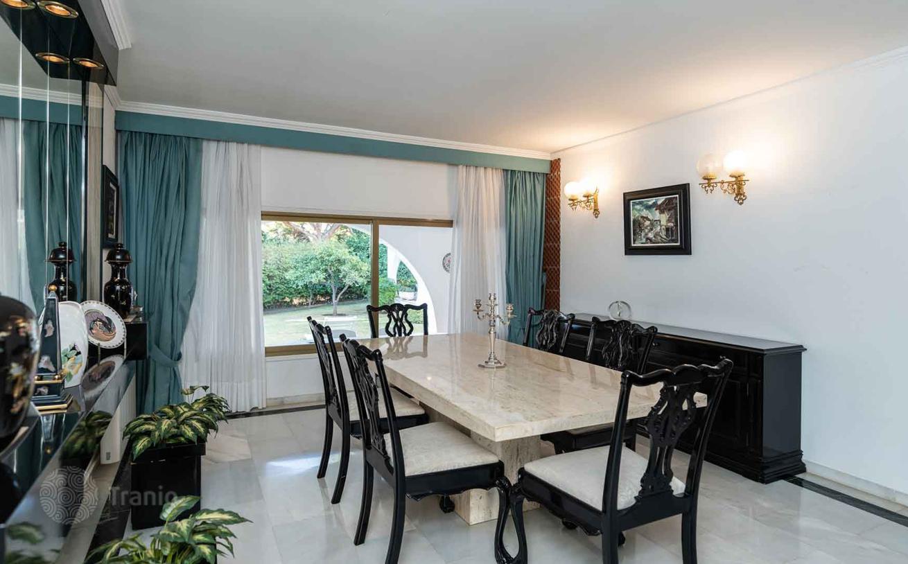 4-Bedroom Villa with Private Pool in Marbella, photo 3