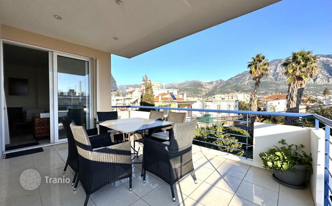2-Bedroom Apartment with Mountain View in Kalamata, Peloponnese, photo 2