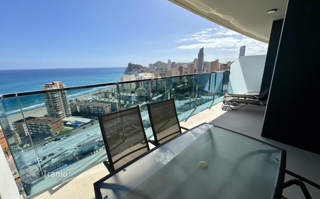 2-Bedroom Apartment with Sea View near Poniente Beach, Benidorm, photo 3