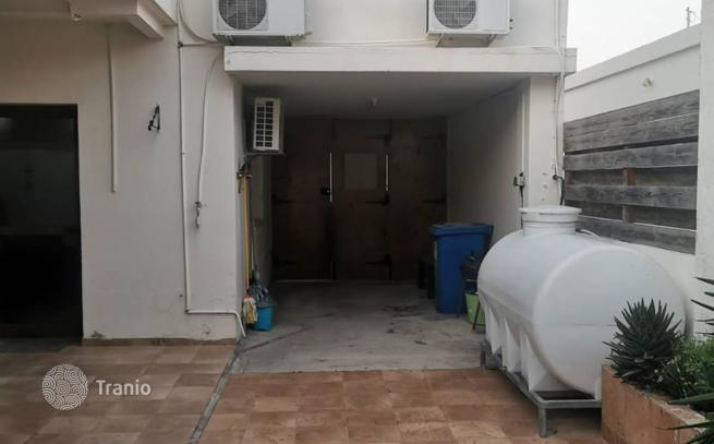 5-комнатный особняк 200 м² в Арадипу, Кипр, фото 5