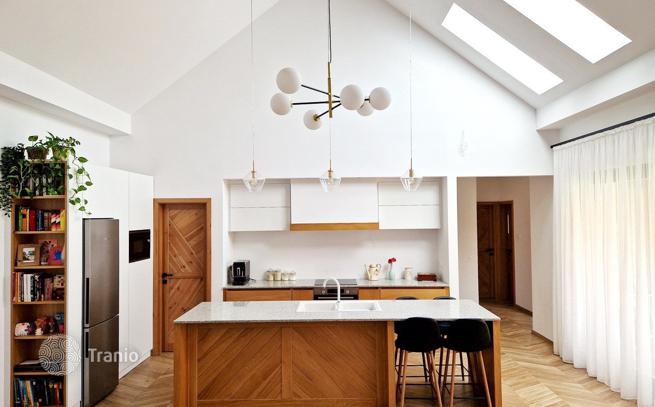 4-Bedroom House in Debrecen, Hungary, photo 3