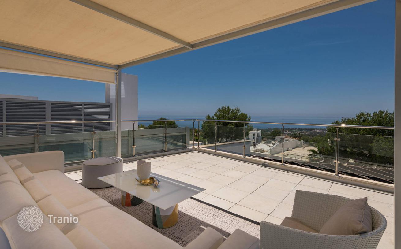 3-Bedroom House with Private Pool in Sierra Blanca, Marbella
