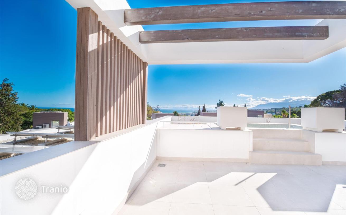 4-Bedroom Villa in Marbella, photo 2