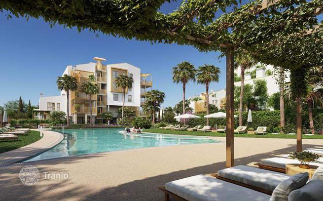1-Bedroom Apartment with Shared Pool in Denia, Spain, photo 2