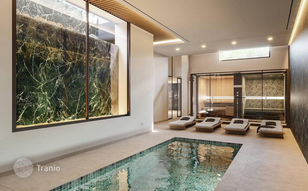 6-Bedroom Villa in Marbella
