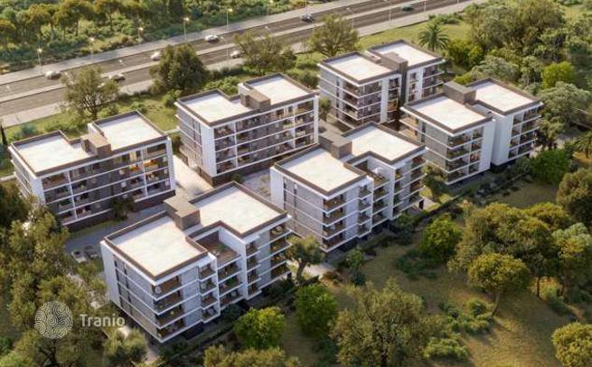 1-Bedroom Apartment with Pool View in Zakaki, Limassol, photo 3