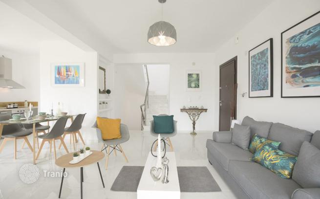 9-Room Villa with Sea Views in Neos Marmaras, photo 3