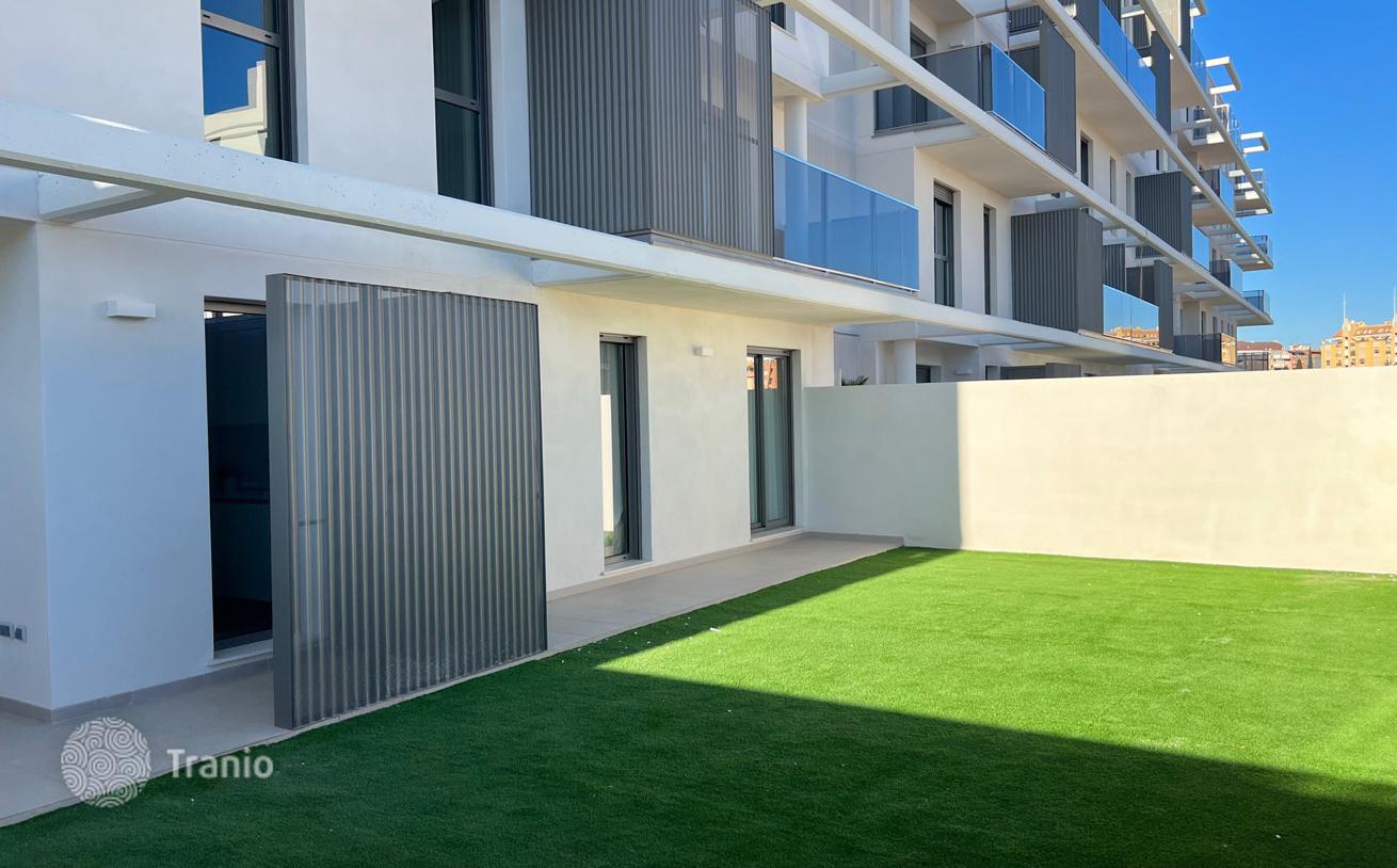 4-Bedroom Apartment with Private Garden in Denia, Alicante, photo 5