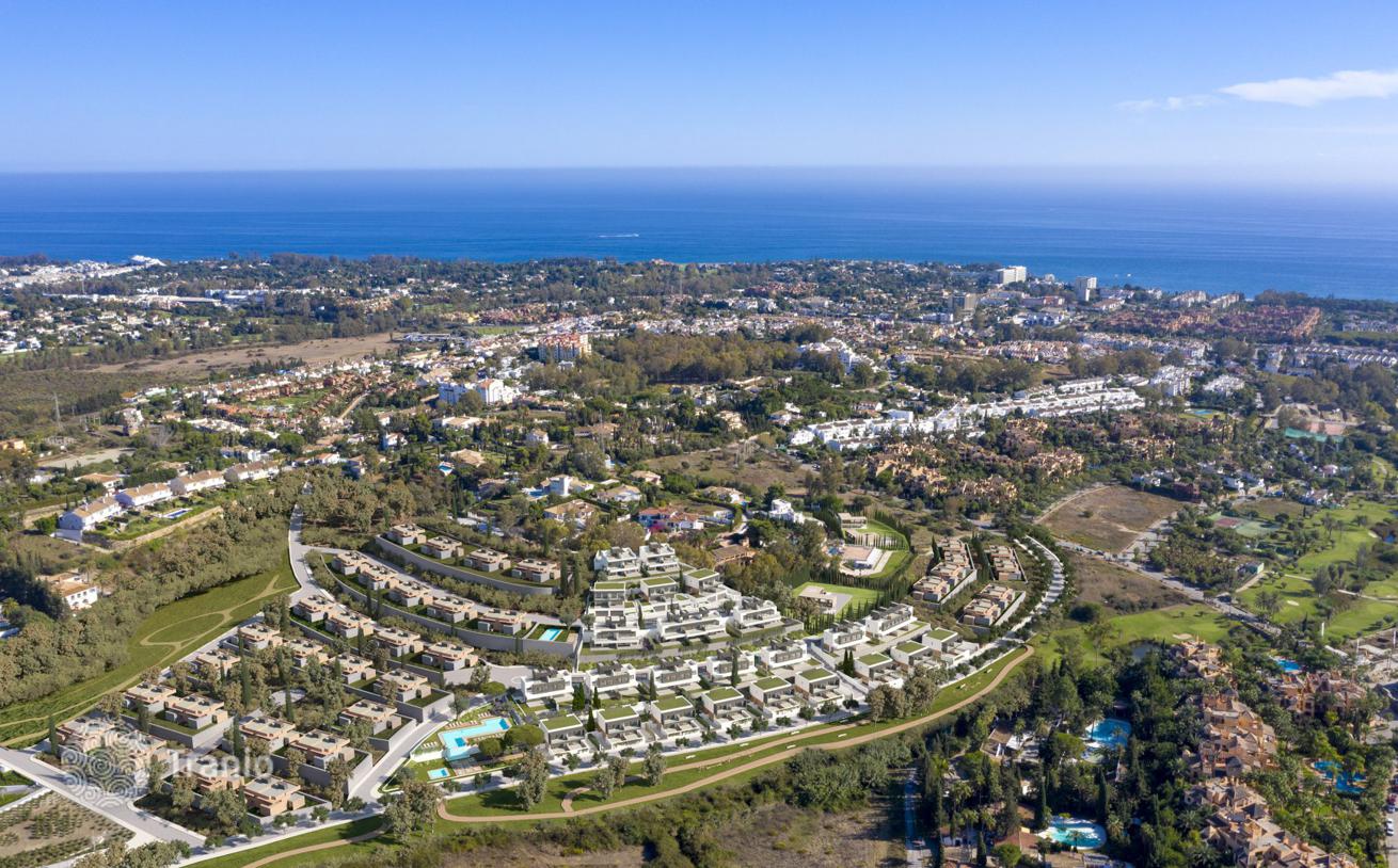 Смежная вилла на продажу в Atalaya, Эстепона, фото 4