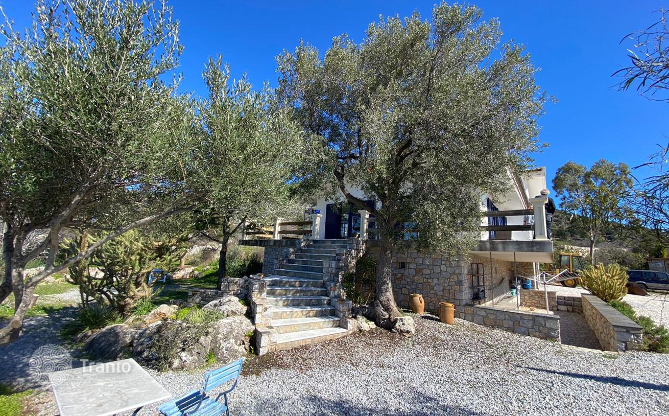 Modern Villa with Sea and Mountain Views in Drapanos, Crete, photo 3