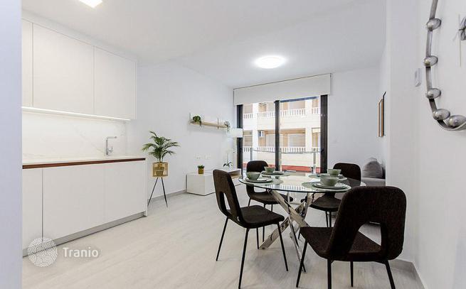 2–3-Bedroom Apartments with Sea View in Torrevieja, photo 2