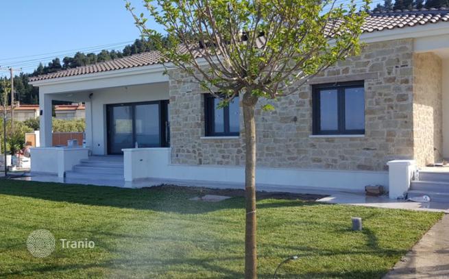4-Bedroom Villa with Garden in Kassandra, Halkidiki, photo 2