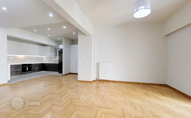 2-Bedroom Apartment with 2 Balconies in Athens, photo 3