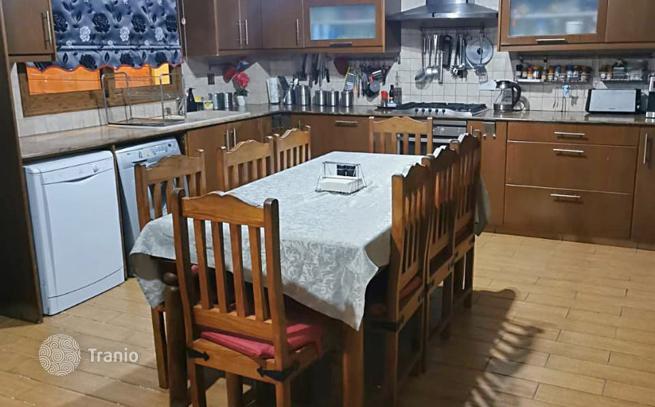 5-комнатный особняк 200 м² в Арадипу, Кипр, фото 2