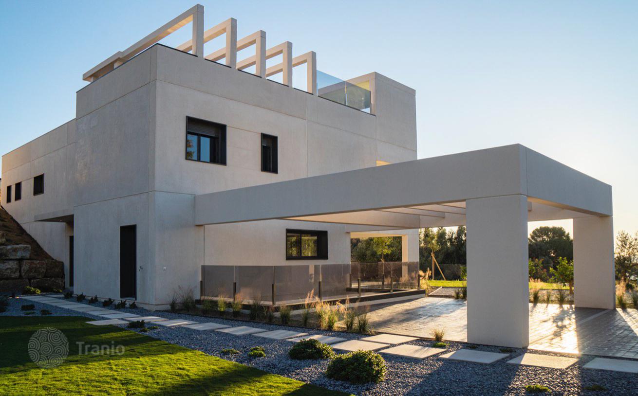 Modern Villa with Mediterranean Sea View in Marbella, photo 3