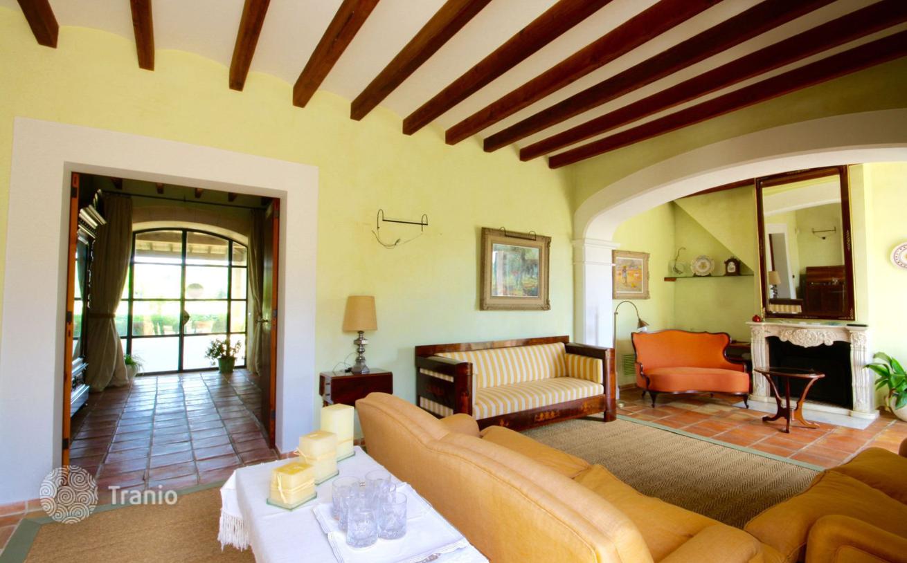 6-Bedroom Villa with Private Pool in Algaida, Mallorca, photo 5