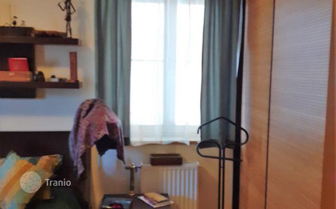 2-Bedroom Apartment in District III, Budapest