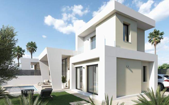 3-комнатная вилла 400 м² в Торревьехе, Испания, фото 2