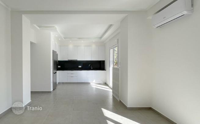 Renovated 2-Bedroom Apartment in Syntagma, Athens, photo 4
