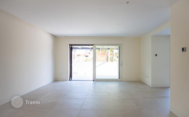 Luxury Apartments with Garden Access in Marbella, photo 4