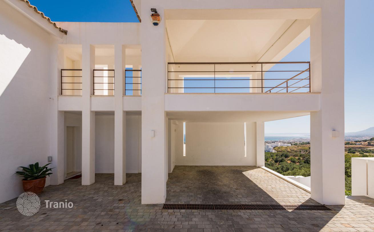 Вилла на продажу в Los Altos de los Monteros, Восточная Марбелья, фото 5