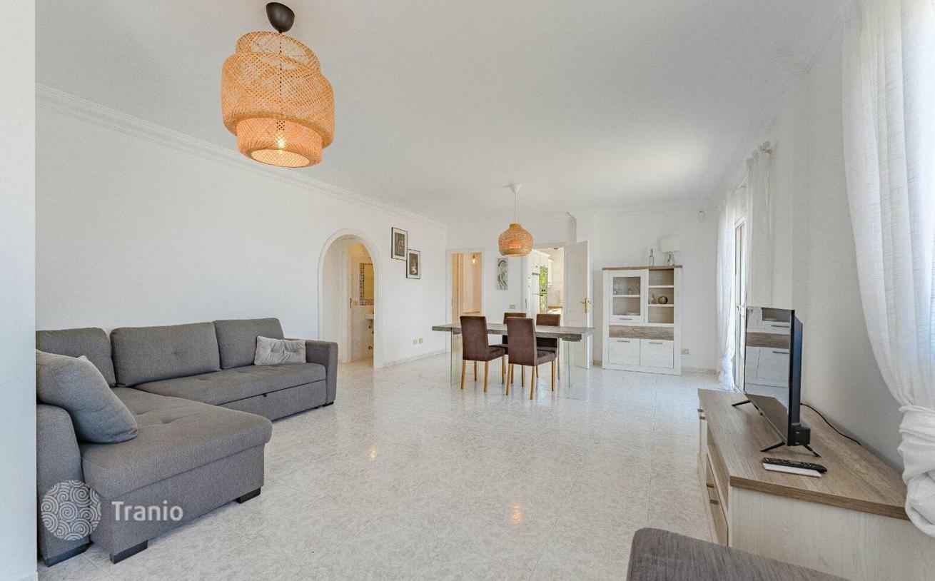 4-Bedroom Villa with Private Pool in Santa Cruz de Tenerife