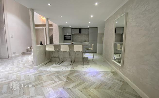 4-Bedroom Apartment in Budapest, photo 5