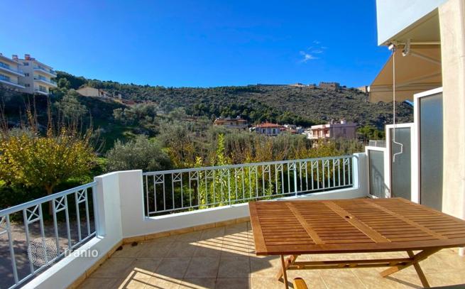 1-Bedroom Apartment with Terrace and City View in Nafplio, Peloponnese, photo 4