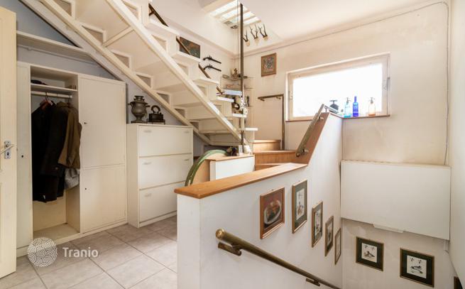 6-Bedroom House in Budapest, Hungary, photo 4