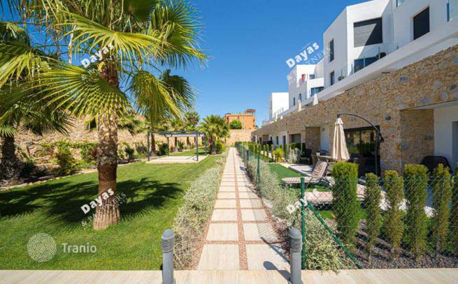 2-Bedroom Apartment in Denia, Spain, photo 4