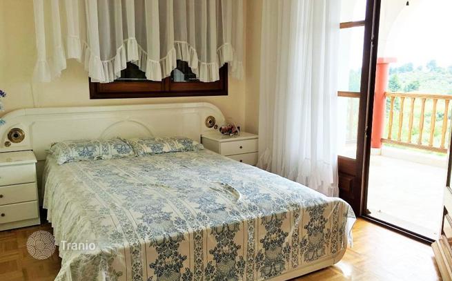 6-Bedroom House in Halkidiki