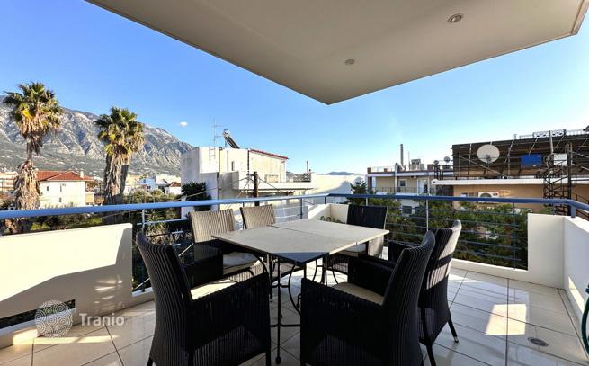 2-Bedroom Apartment with Mountain View in Kalamata, Peloponnese