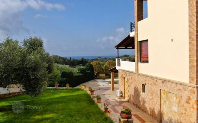 3-Bedroom Villa 400 m from the Beach on the Peloponnese, photo 4